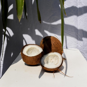 caribbean coconut & pure vanilla candle 200gr caribbean coconut & pure vanilla candle 200gr