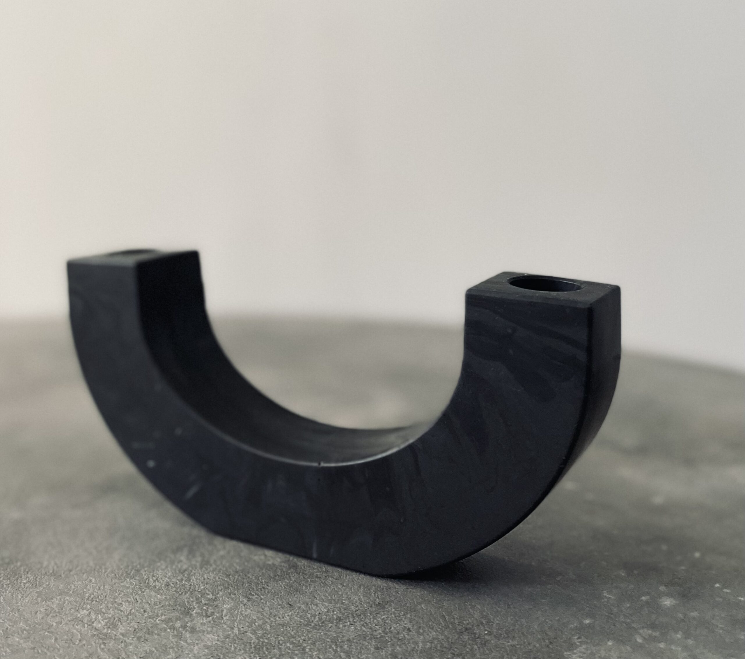loop candlestick black