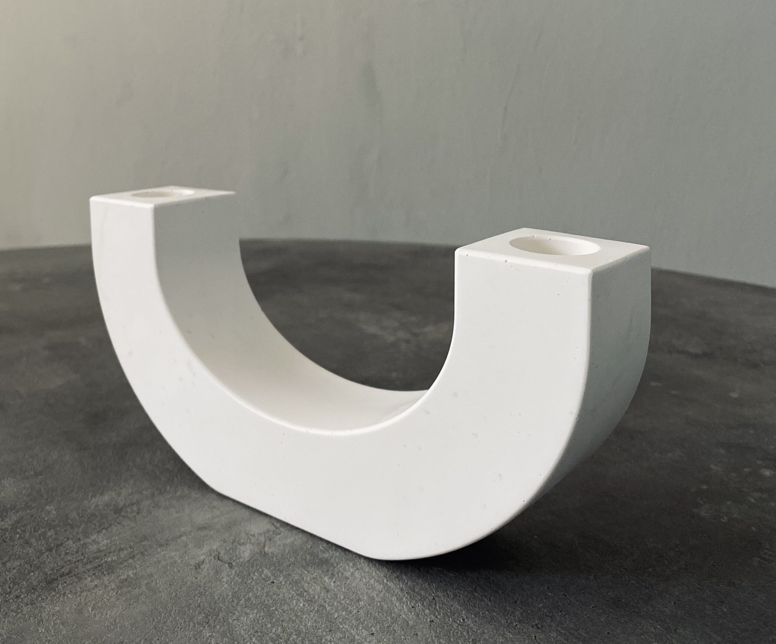 loop candlestick white