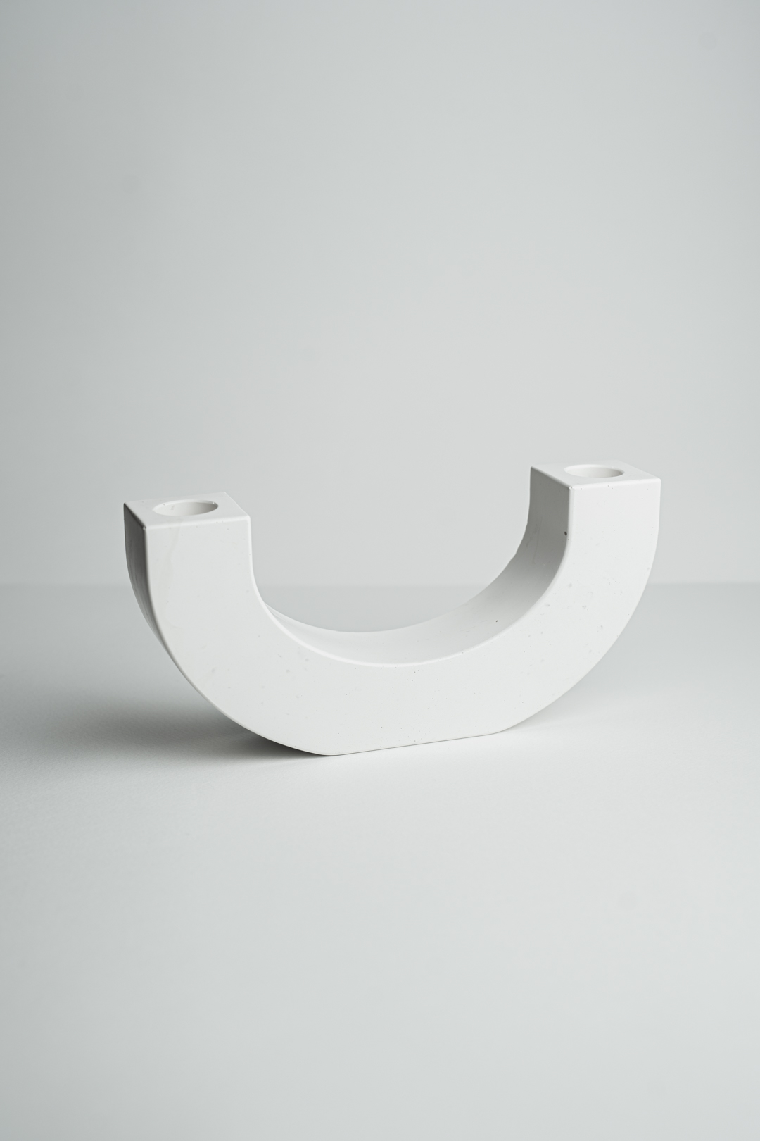 loop candlestick white