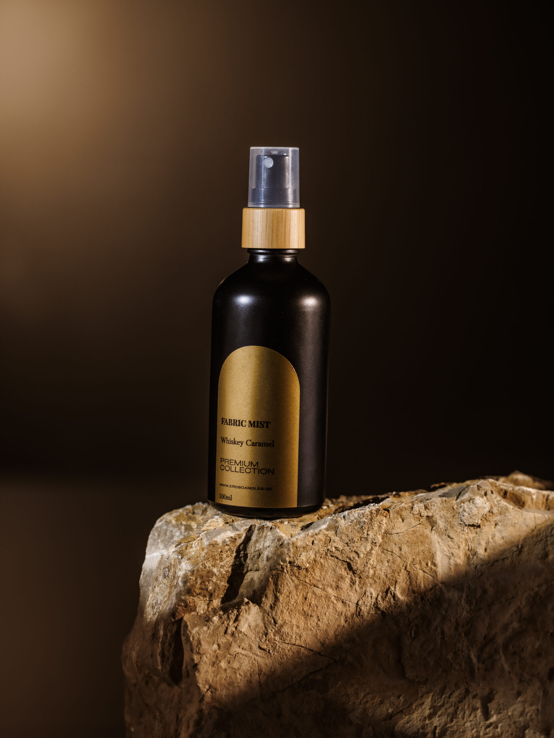 whiskey caramel fabric mist