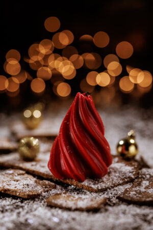 pilar xmas tree candle