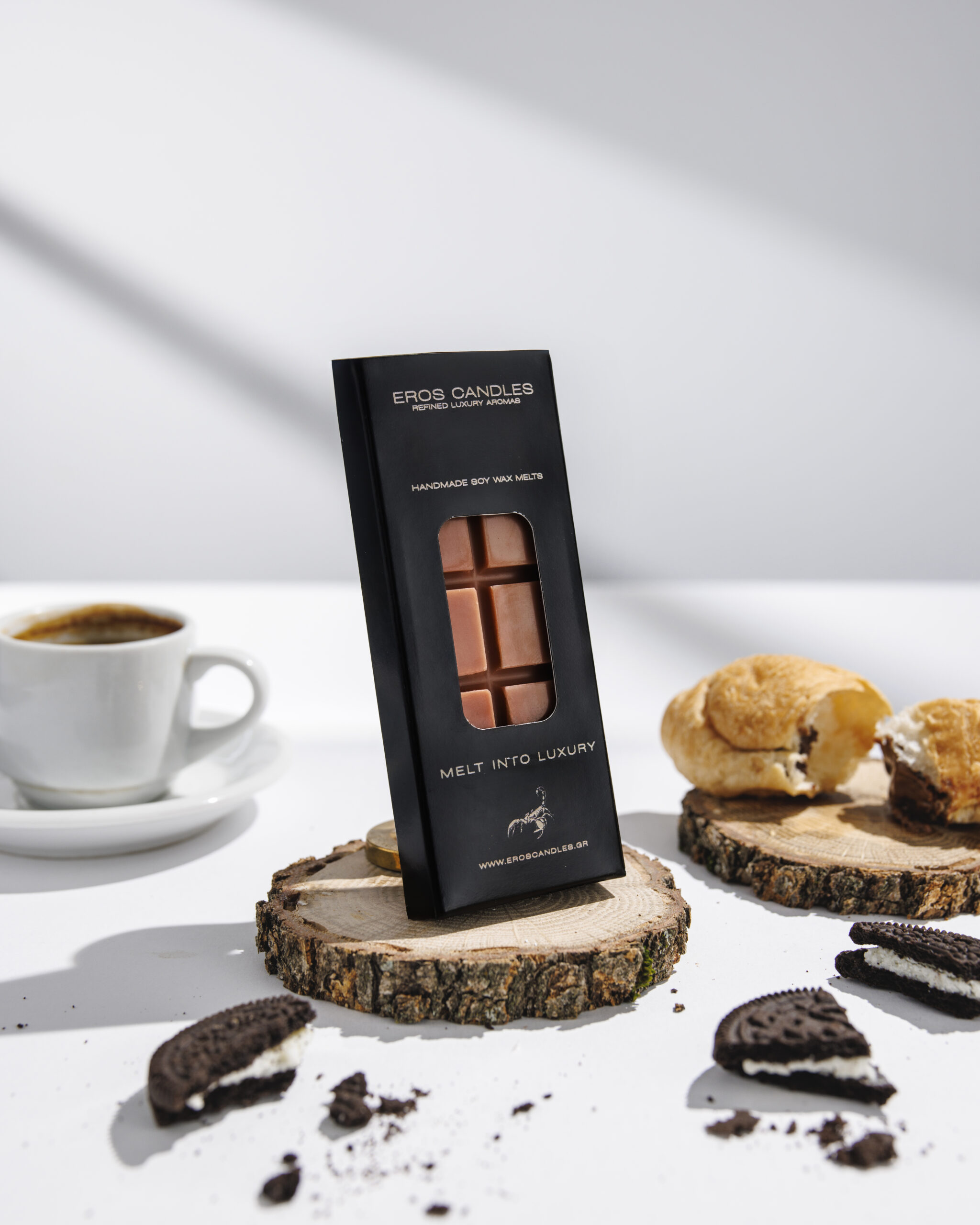 dark chocolate & biscuit wax melt